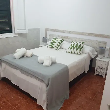 Rafaela In Menorca كالا بلانكا